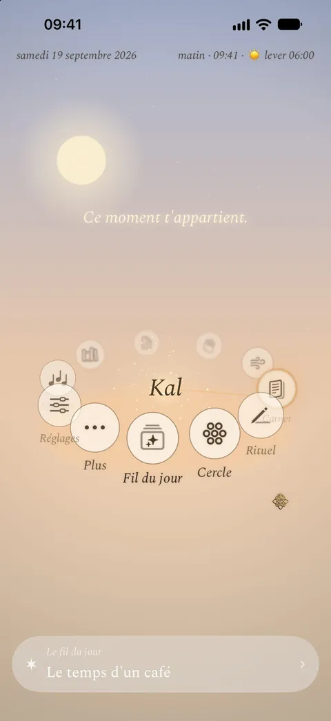 L’écran d’accueil de l’app Kalisme, le matin : Kal au centre, entouré de ses rubriques